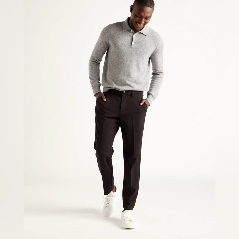 Quince Black Ultra-Stretch 24/7 Smart Chinos - Athletic Tapered Pant 34x30. NWOT